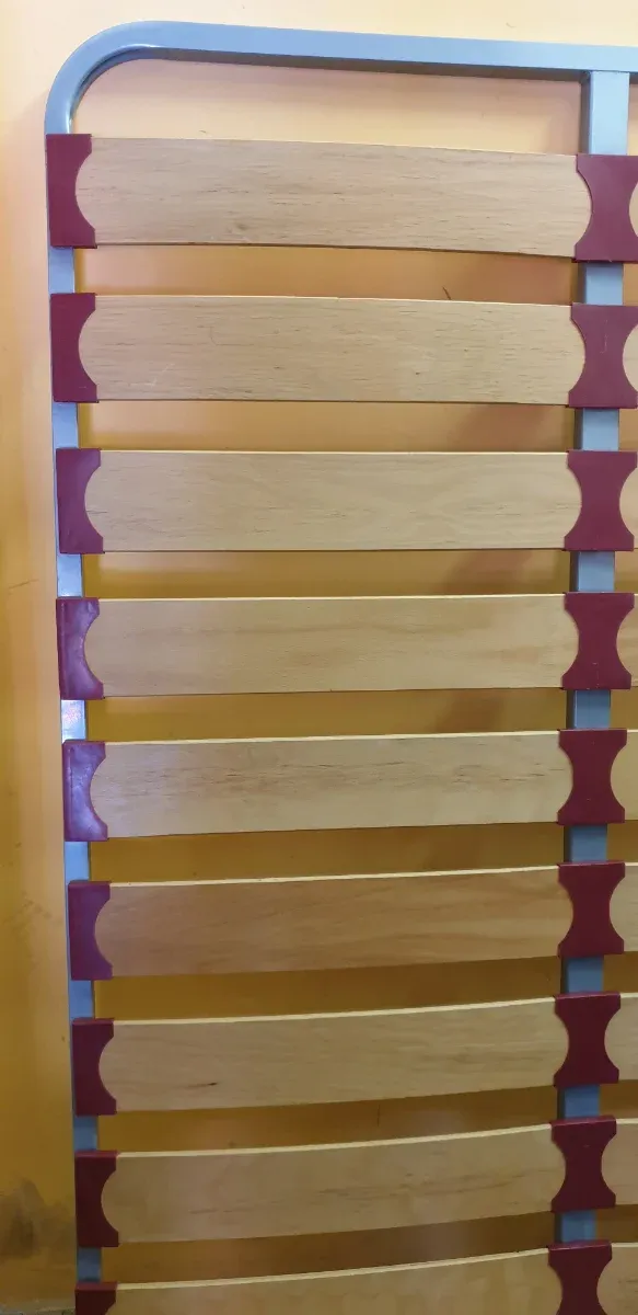 SOMIER CON PATAS Y TRANSPORTE INCLUIDO