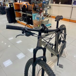 BICICLETA TREK PRO CALIBER 6 CAMBIOS SRAM NX GRIS
