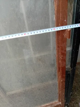 Balconera antigua de hierro