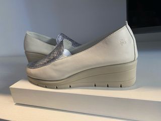 Zapatos cómodos mujer flexibles beige/plata