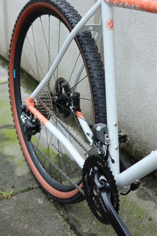 Bici Gravel Shimano electrónico