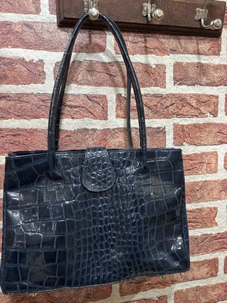 Bolso azul efecto piel cocodrilo