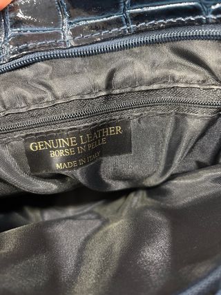 Bolso azul efecto piel cocodrilo