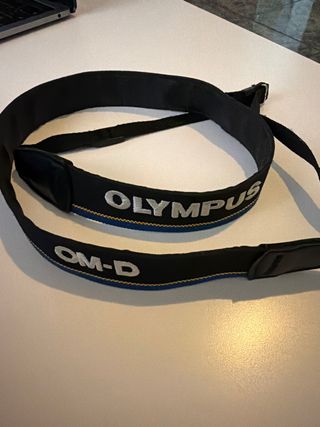 Correa Olympus OM-D para cámara