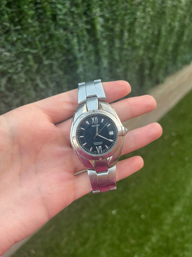 Seiko Perpetual Calendar Reloj Clásico Old Money