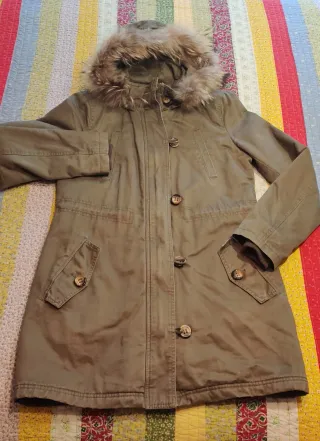 Chaqueta parka mujer verde con capucha