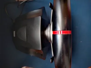 Volante HORI per Xbox con pedali