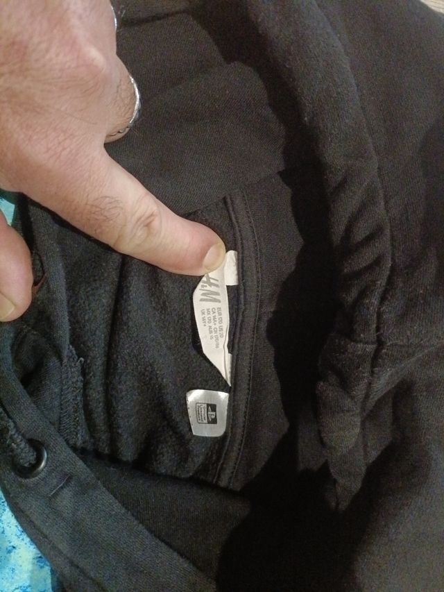 Sudadera H&M con logo PlayStation