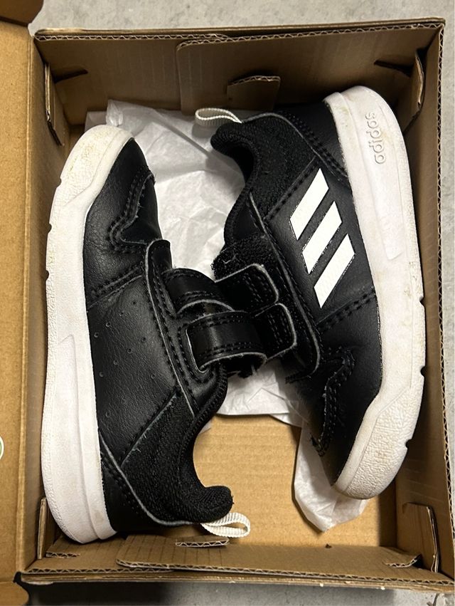 Zapatillas Adidas Talla 22