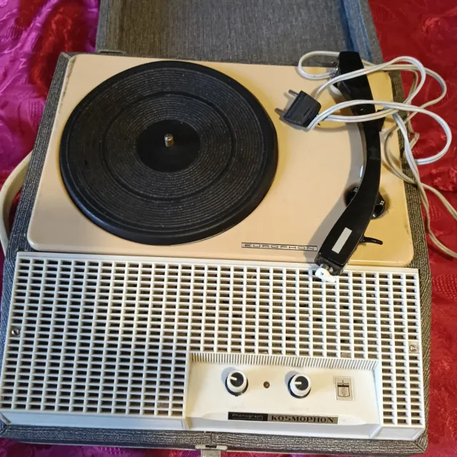 Fonovaligia KOSMOPHON