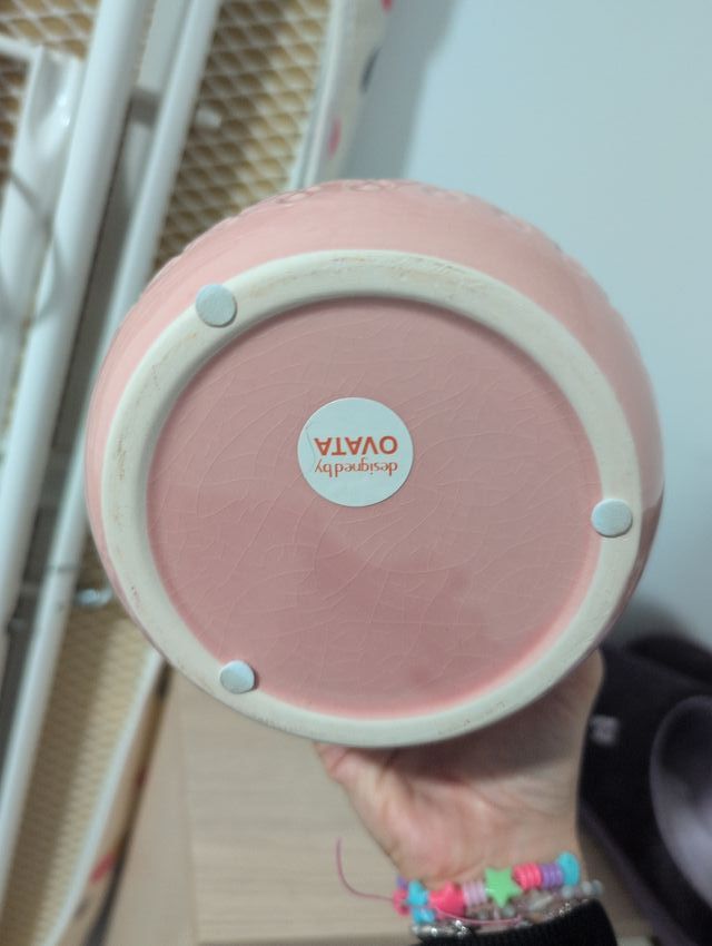 Macetero rosa pequeño