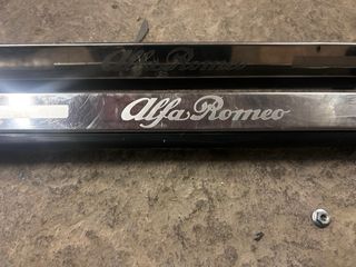 Embellecedores Puerta y motor  Alfa Romeo