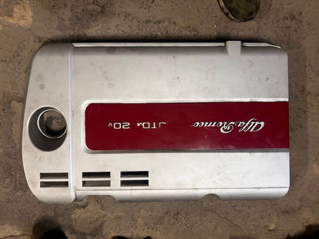 Embellecedores Puerta y motor  Alfa Romeo