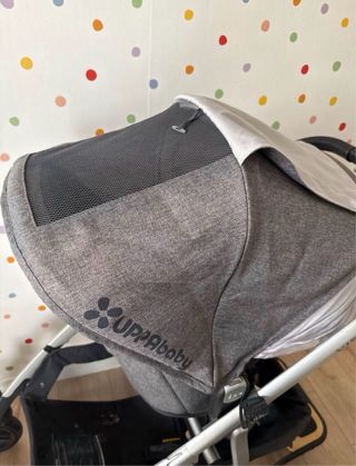 Carro UPPABaby Vista Gris Oscuro