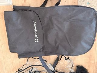 Carro UPPABaby Vista Gris Oscuro