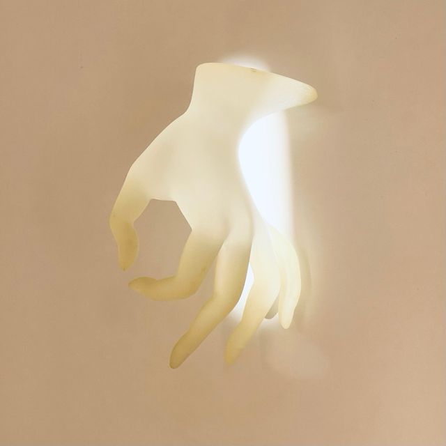 Exhibidor mano para joyas