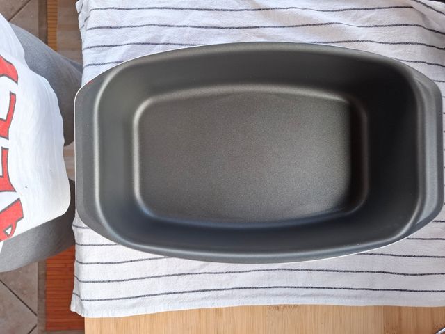 Casseruola per arrosti nuova