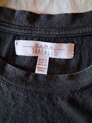 Camiseta Zara Negra