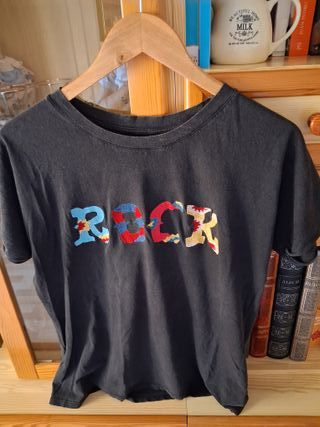 Camiseta Zara Negra