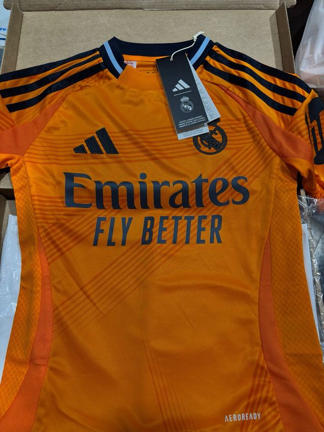 Camiseta Real Madrid Naranja Talla 7-8