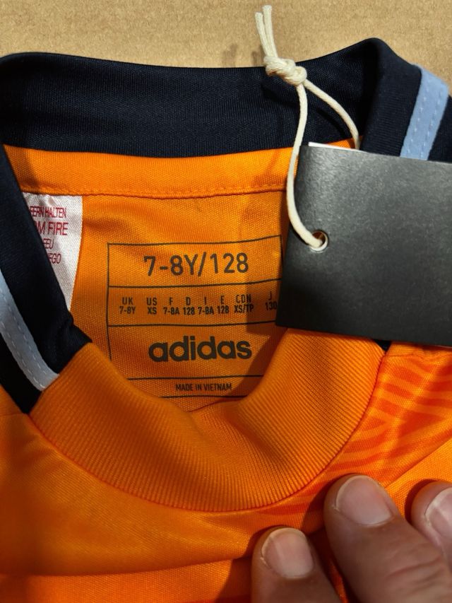 Camiseta Real Madrid Naranja Talla 7-8