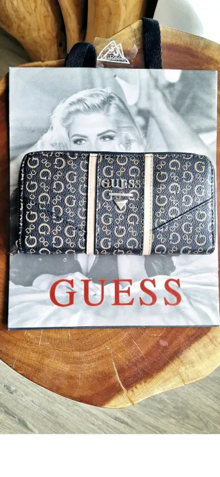 Cartera Guess Monedero