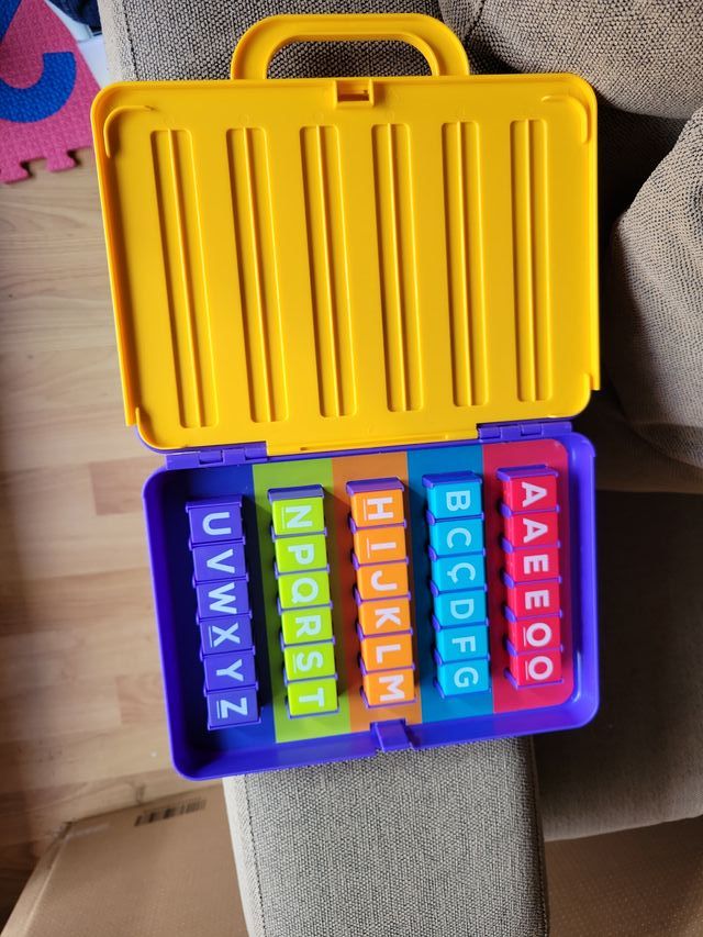 Libro Jo aprenc a formar paraules