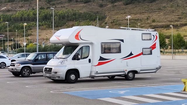 Autocaravana fiat ducato