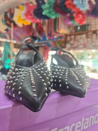 Zapatos Zara Negros Tacón Tachuelas