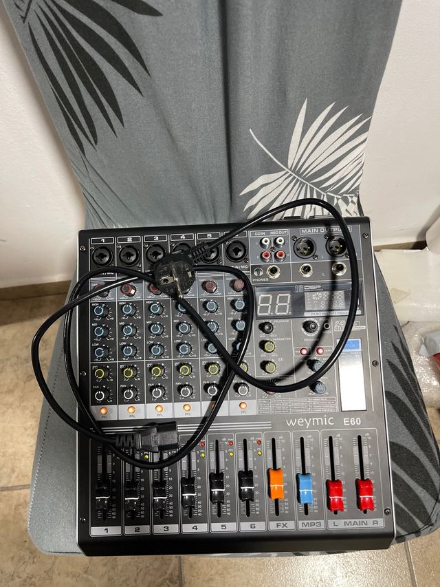 Mezclador profesional Weymic E60