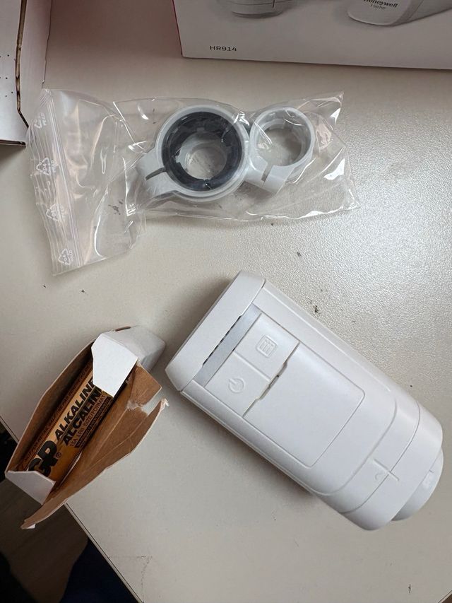 Honeywell evohome HR91 Radiator Controller Pack 