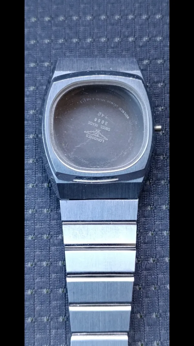 Longines cassa e bracciale quali accessori.