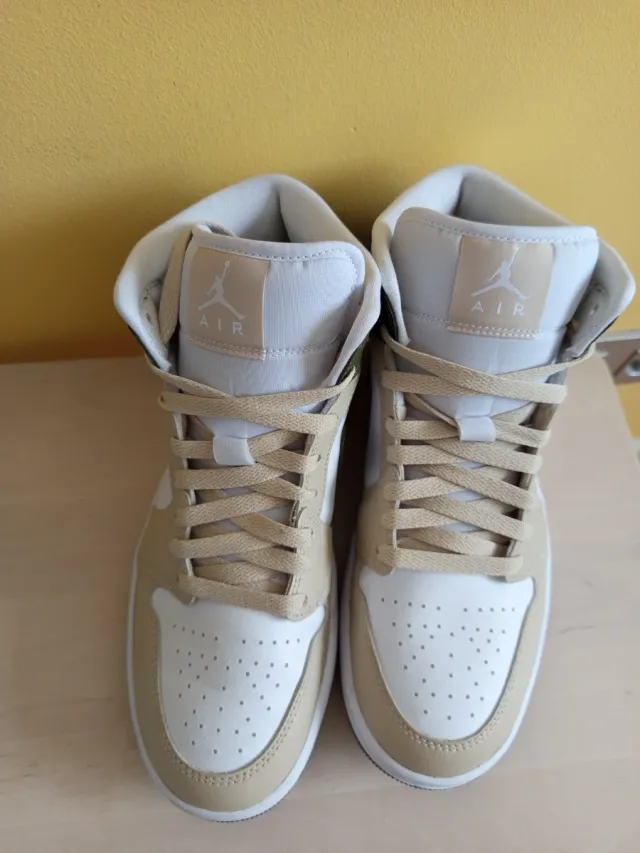 Jordan Air 1 Mid Verde Oliva Talla 40.5