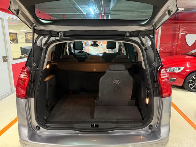 PEUGEOT 5008 Allure 1.6 BlueHDi 120 FAP