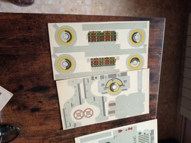 2 Recortables Jeep y Cenicienta