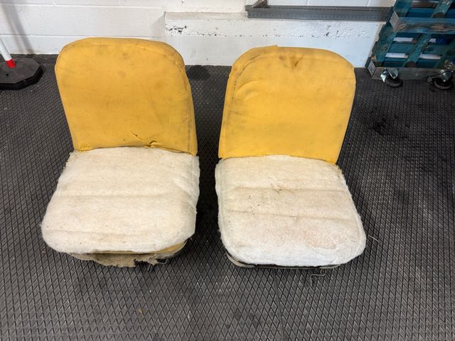 Asientos Authi Mini Clásico