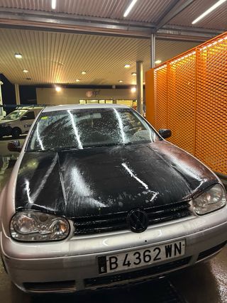 Volkswagen Golf 2000