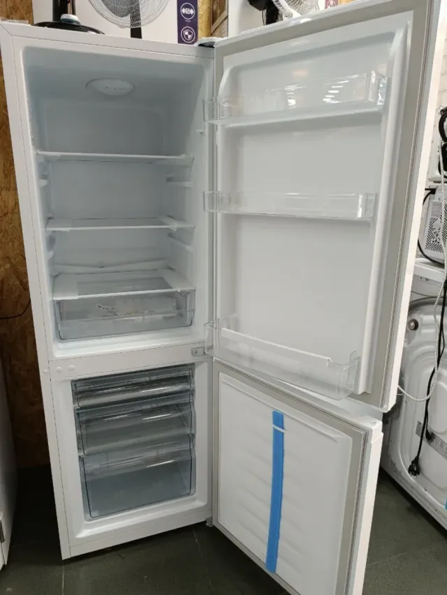 Frigorífico combi 143×50cm KUNFT KC9134WH