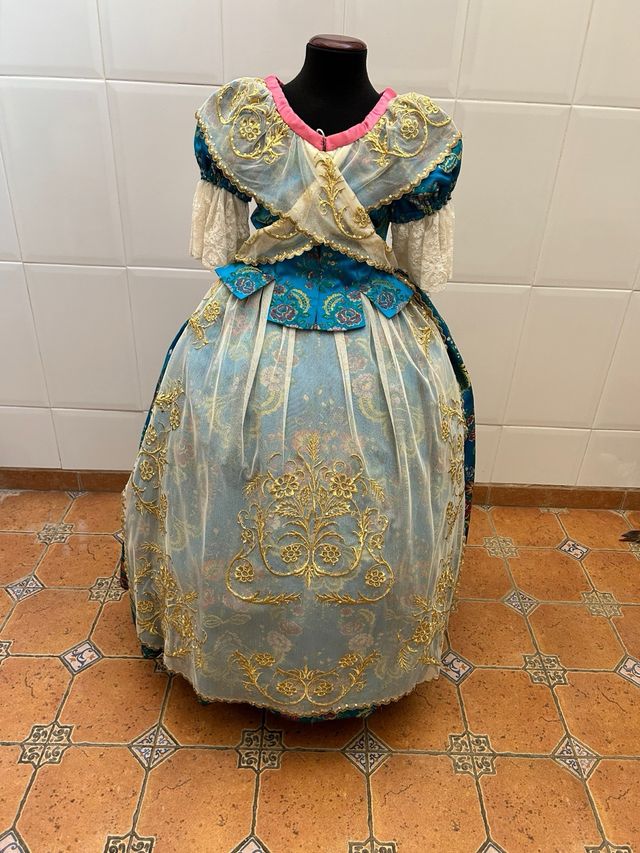 Traje de Fallera Azul