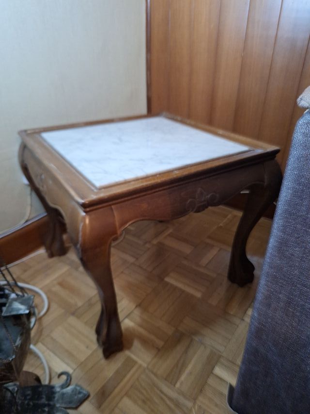 Mesita auxiliar madera y mármol
