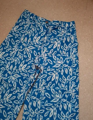 Pantalón palazzo estampado Mango Talla M