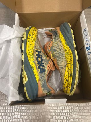 Zapatillas Trail Hoka Speedgoat 6 con muy poco uso