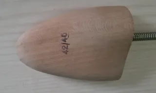 Horma de madera para zapato