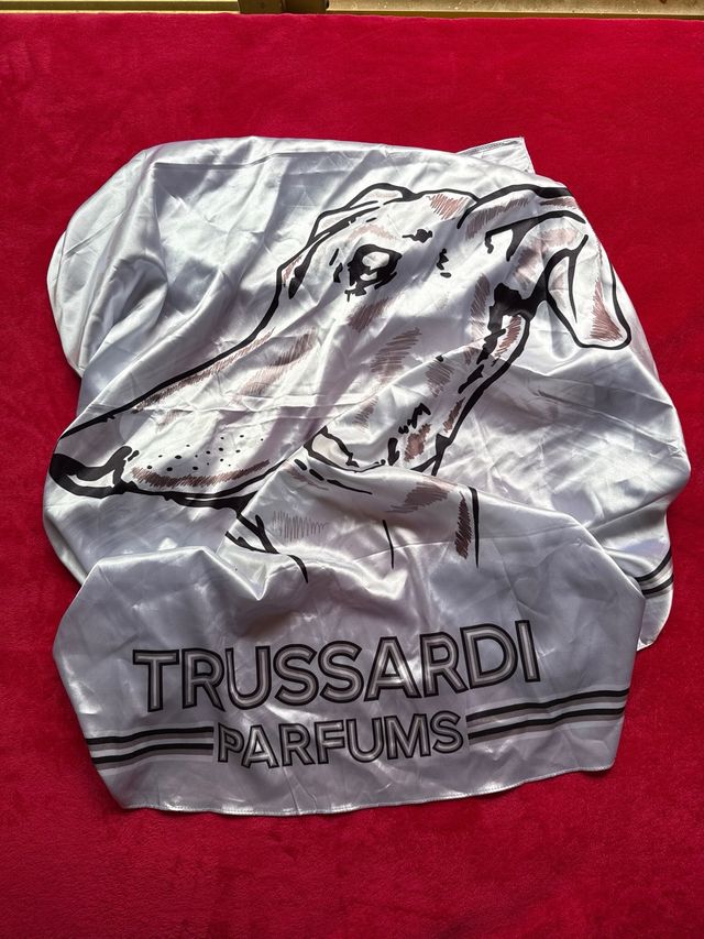 Bufanda Trussardi Perro Galgo