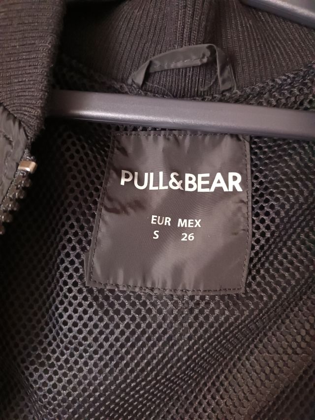 Cazadora bomber negra larga