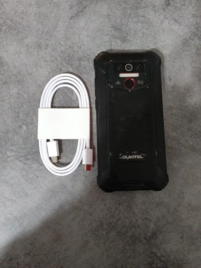 Smartphone Oukitel Nero