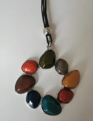 Collar largo piedras multicolor