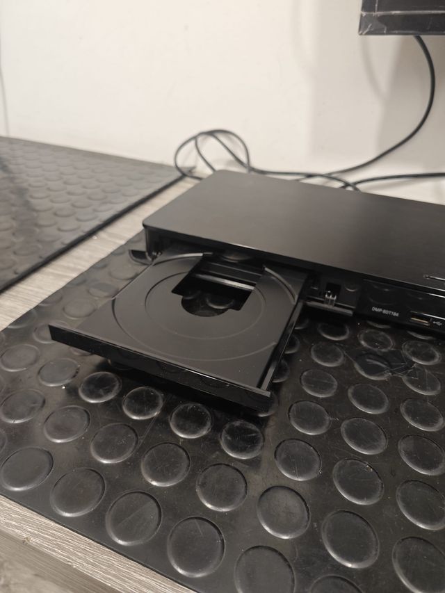 Reproductor Blu-ray Panasonic DMP-BDT184 4K