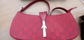 5 Bolso de mano y bandolera