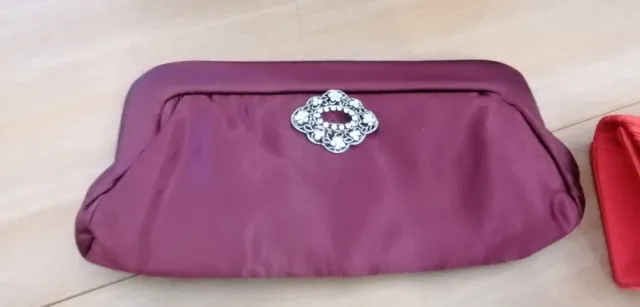 5 Bolso de mano y bandolera